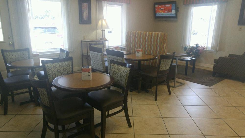 Quality Inn & Suites Covington Екстериор снимка