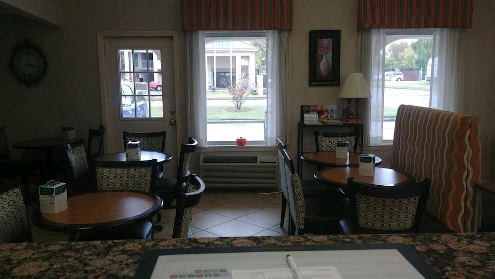 Quality Inn & Suites Covington Екстериор снимка