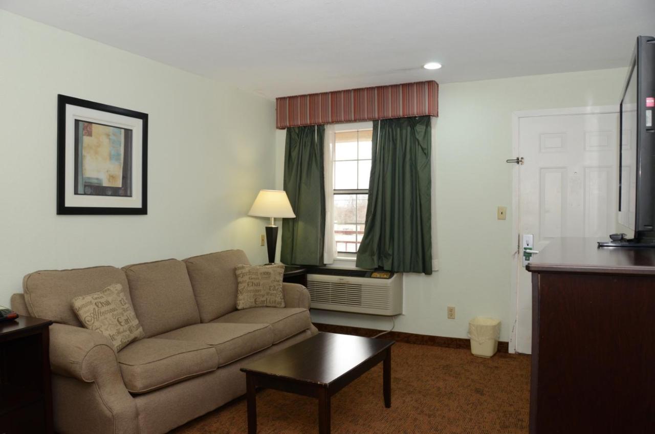 Quality Inn & Suites Covington Екстериор снимка